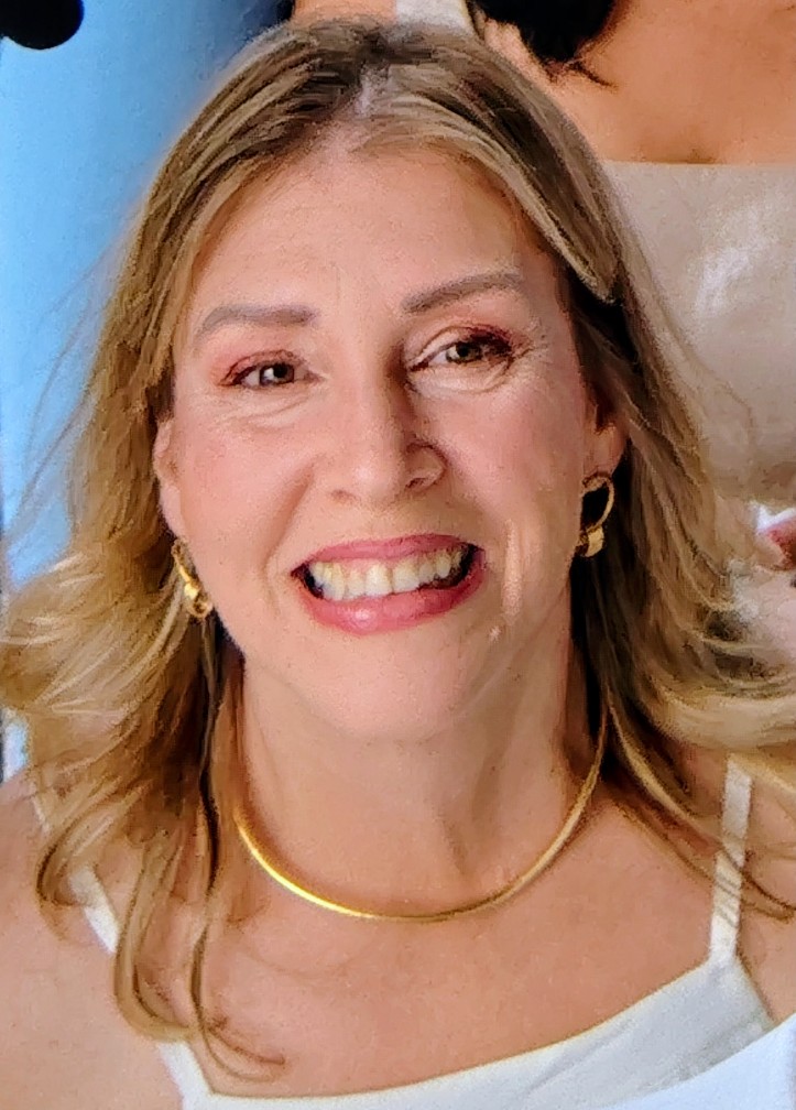 Luciana Camacho Mendes de Alencar